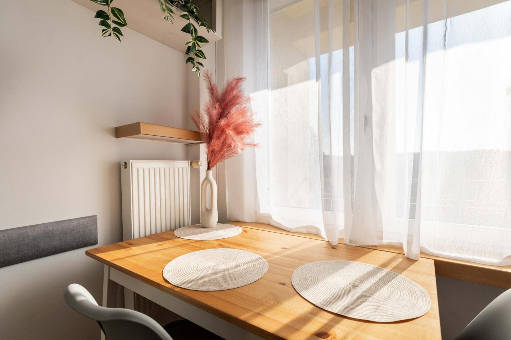 Jonagold Apartment Metro Raclawicka Варшава Экстерьер фото