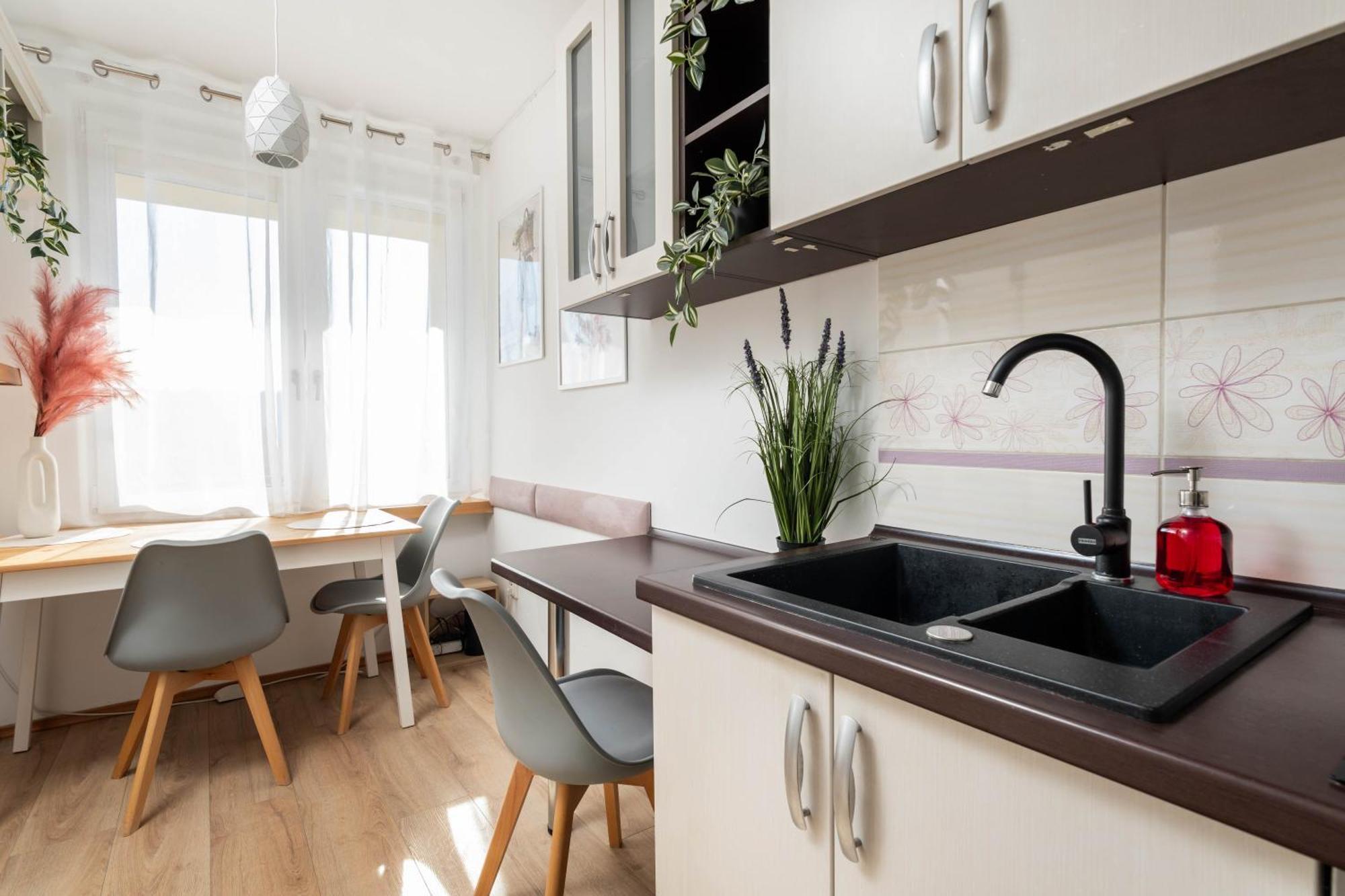 Jonagold Apartment Metro Raclawicka Варшава Экстерьер фото